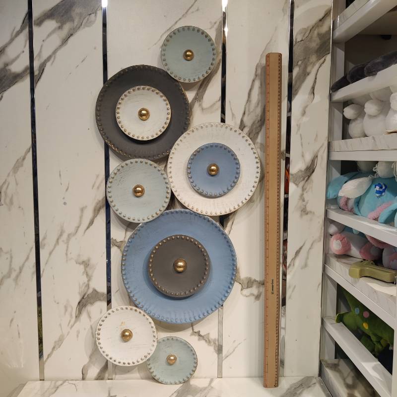 Latest Medium Motive NC 5