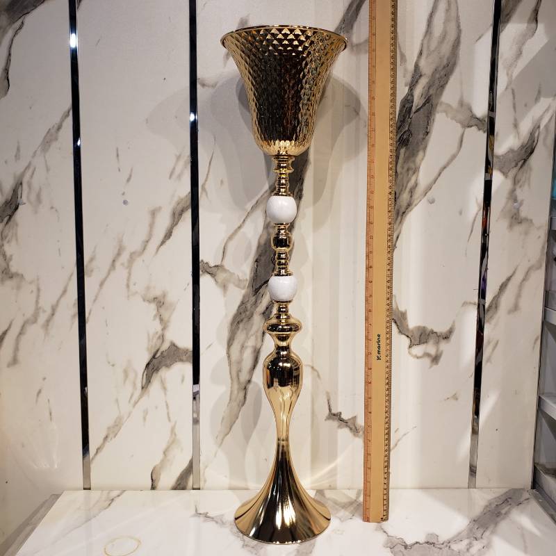 Modern Series Vase 1