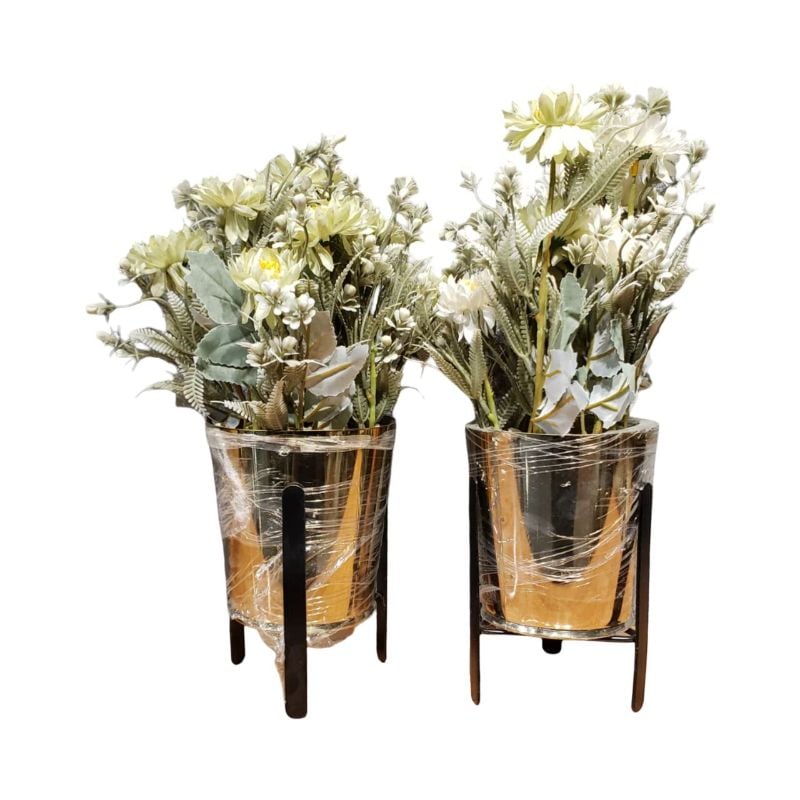 Pot With Stand {Each Piece}