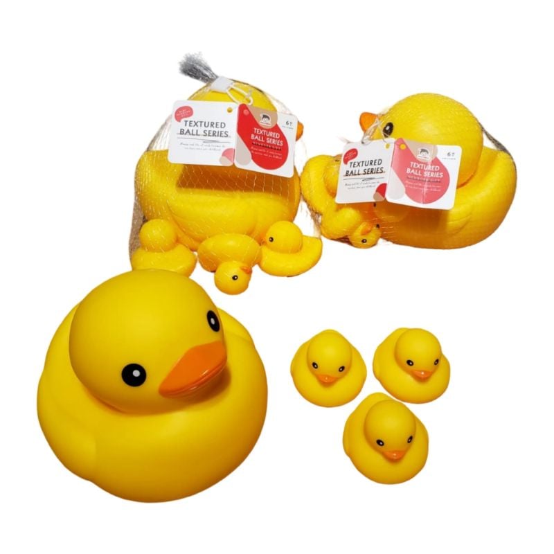 Chuchu Duck,W/3Pcs Small Duck, Net Bag