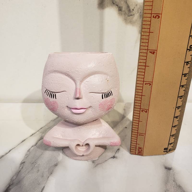 Resin Doll Vase NC 1