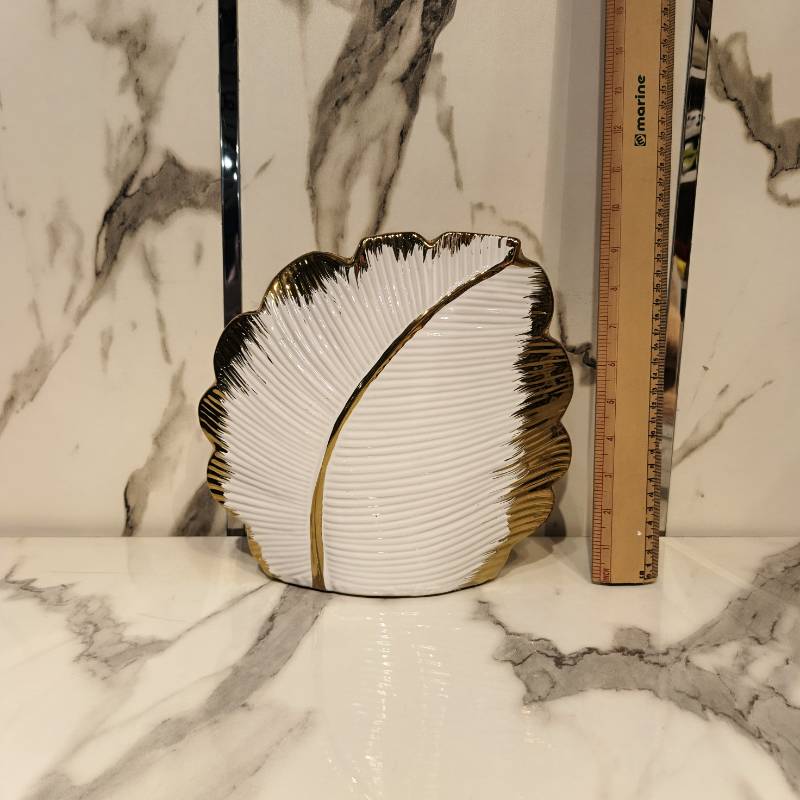 Leaf Shaped Vase Large