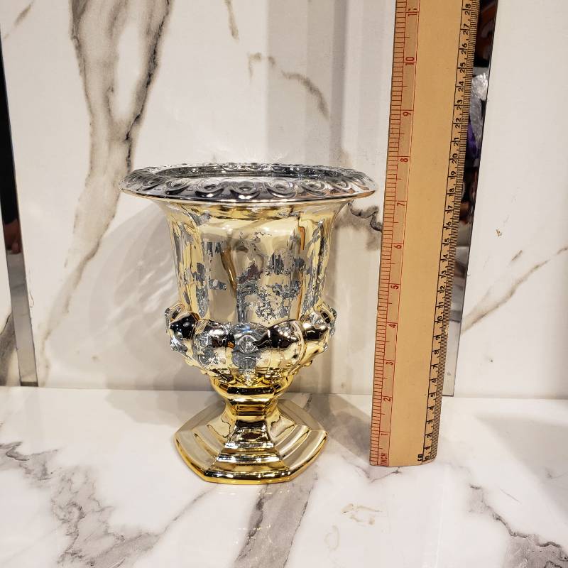 Modern Series Vase 22