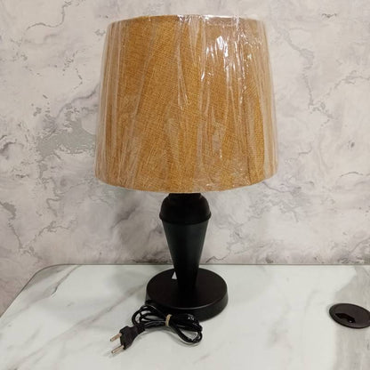 Black Base Lamp 1