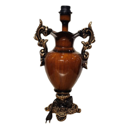 European Retro Style Resin Lamp
