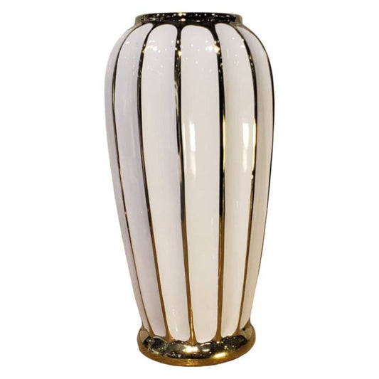 1 Piece White Vase Medium