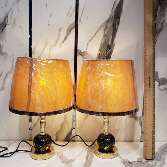 Black Ball Design Lamp Medium