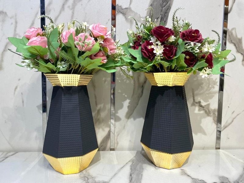 Fold & Matte Black Vase