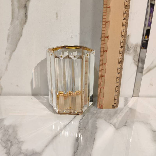 Modern Series Pen Holder 1