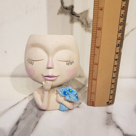 Resin Doll Vase NC 4