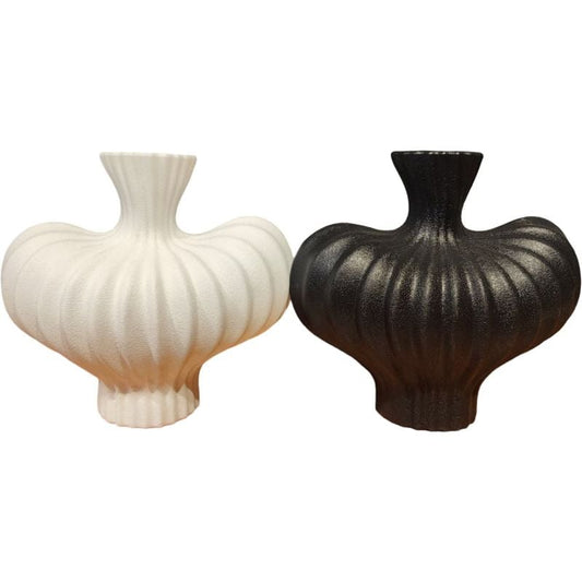White N Black PVC Plastic Vase {Each Piece}