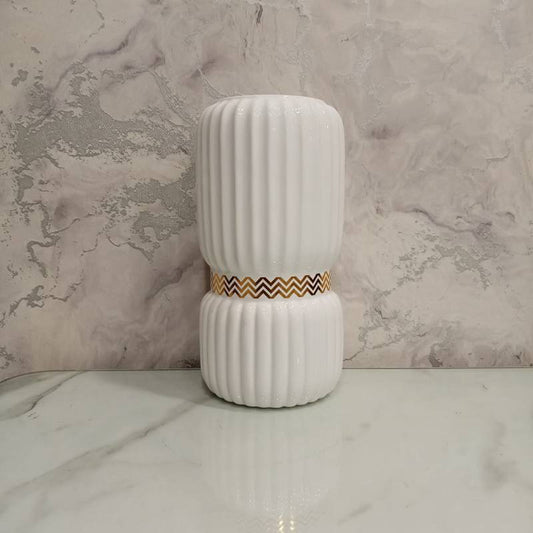 White Vase 1 Size- M