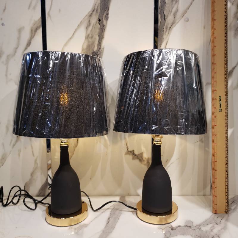 Bottle Shaped Ceramic Lamp 2