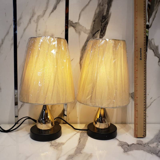 Metal Pears Design Lamp