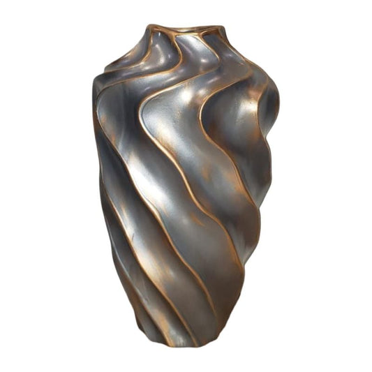 Wavy Ribbed Texture Vase