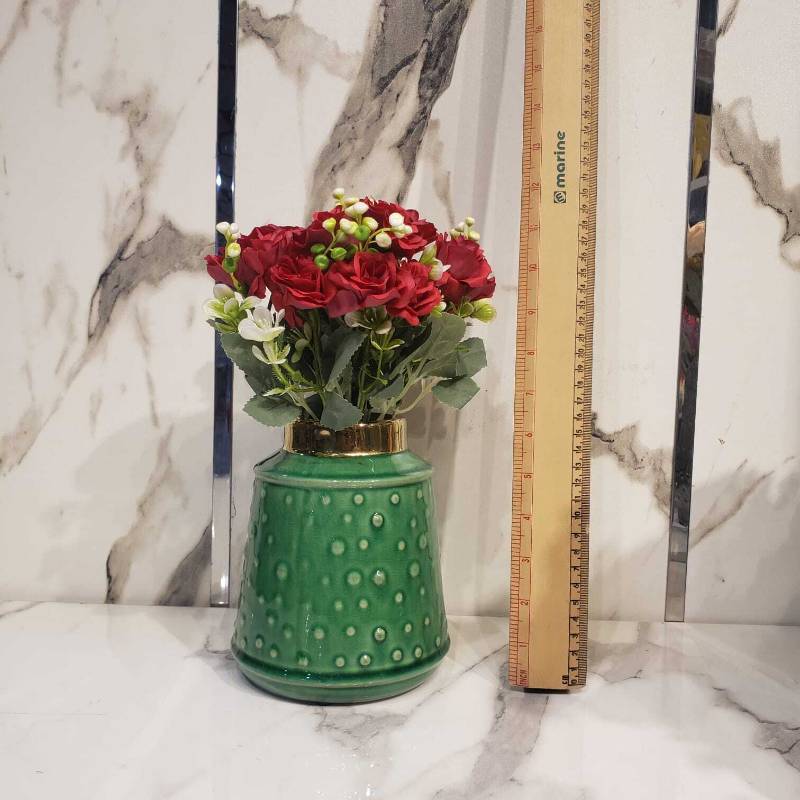 Green Circular Vase  Medium W/O Bunch