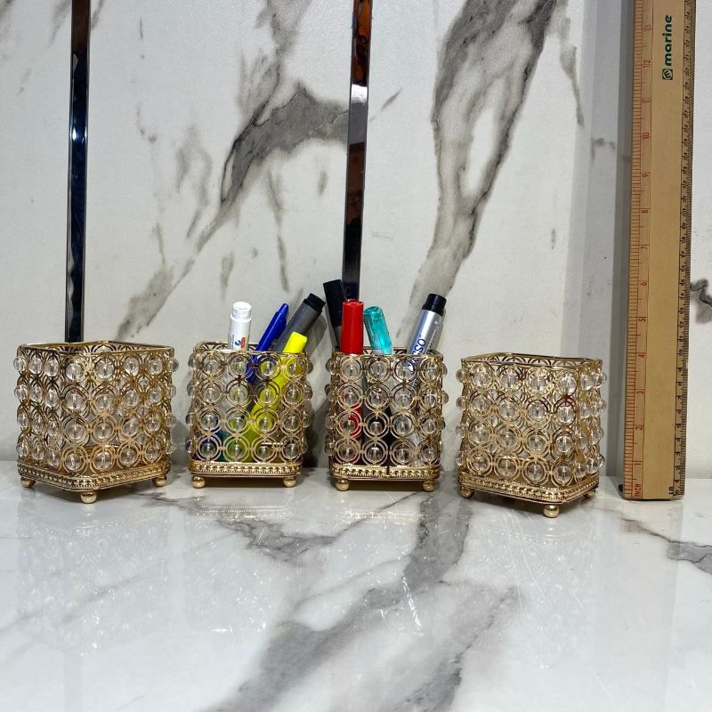 Modern Series Pen Holder 3