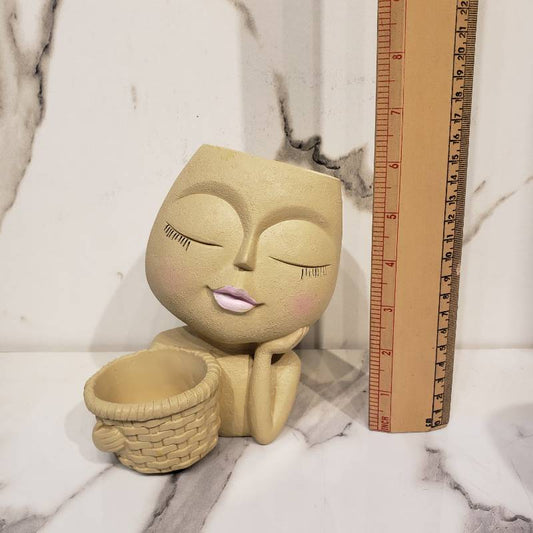 Resin Doll Vase NC 6